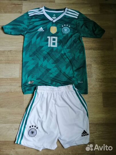 Форма футбольная детская рост 176