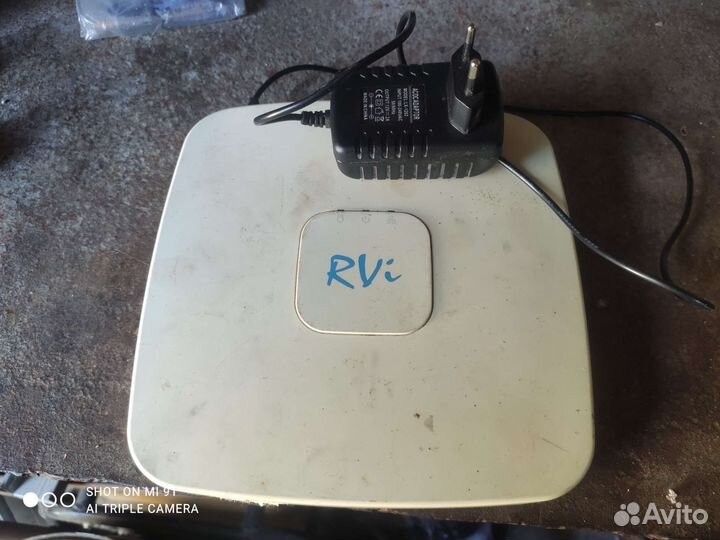 Видеорегистратор rvi и две ip камеры