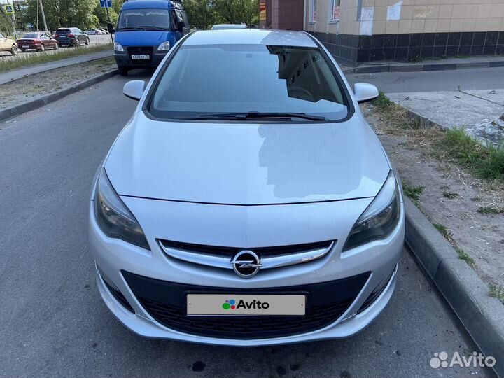 Opel Astra 1.6 МТ, 2013, 210 000 км