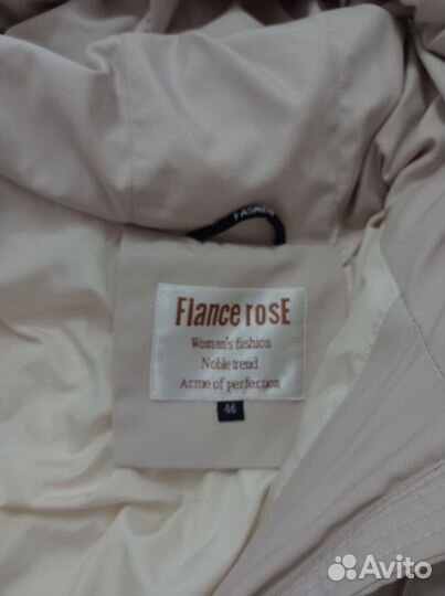 Пуховик зимний женский