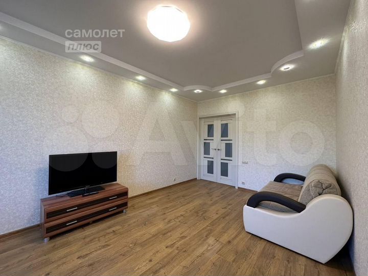 1-к. квартира, 44 м², 4/14 эт.
