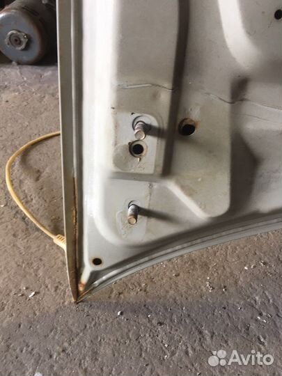 Капот almera classic