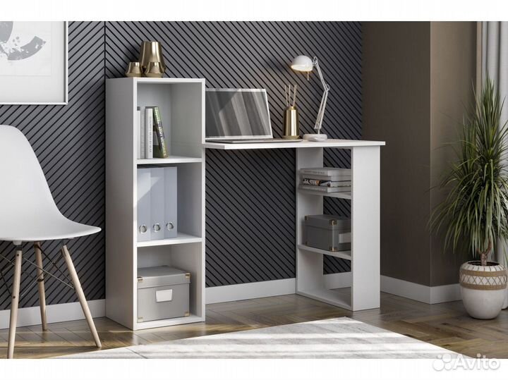 Стол компьютерный с полками