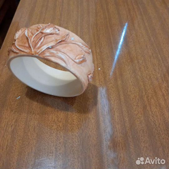 Браслет старинный пластик