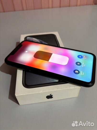 iPhone Xr, 64 ГБ