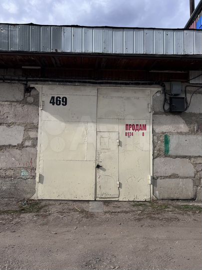 Гараж, > 30 м²