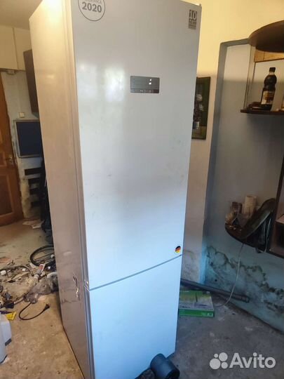 Холодильник на запчасти