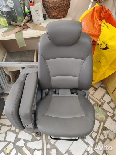 Сиденья hyundai grand starex