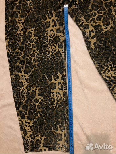 Джинсы леопардовые