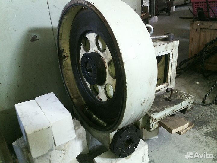 Бабка от заточного 3Д692, 3Е692 (Визас)