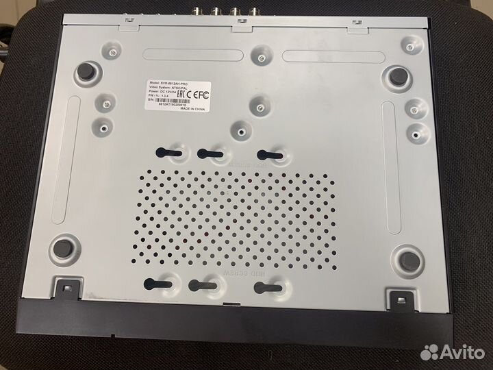 Гибридный 8-ми канальный видеорегистратор