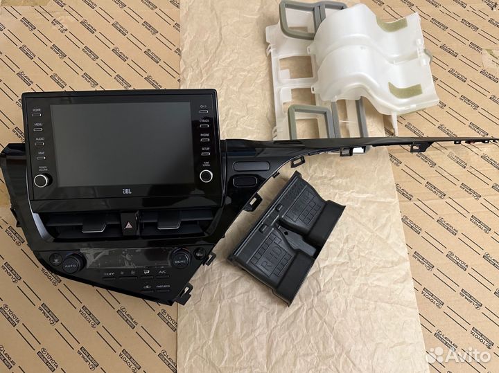 Монитор JBL рестайлинг Camry 75 70