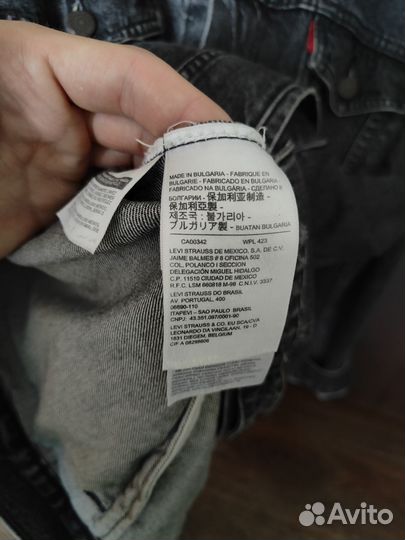 Джинсовая куртка levis