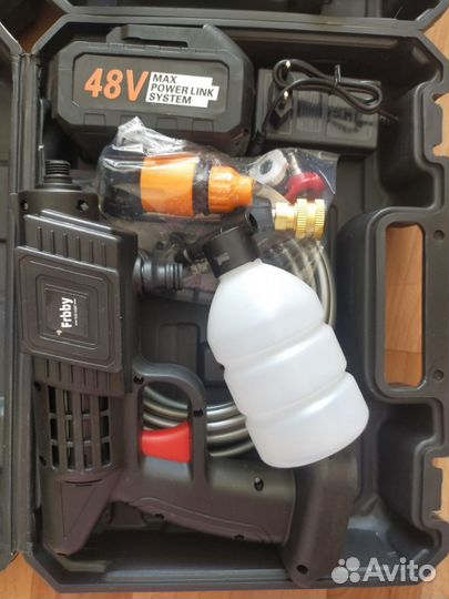 Мойка высокого давления аккумуляторная