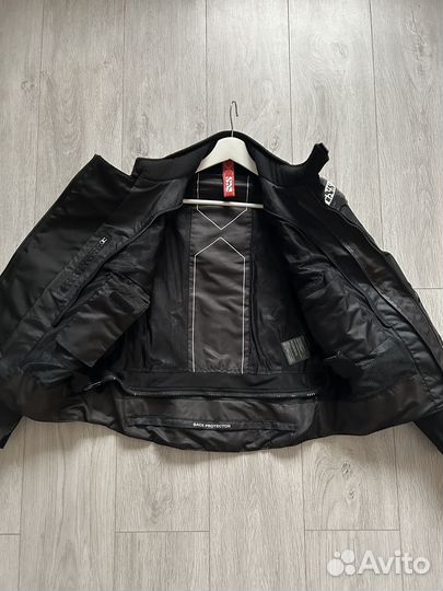 Мотокуртка