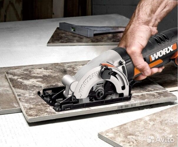 Пила дисковая аккумуляторная Worx SAW WX527 WX527