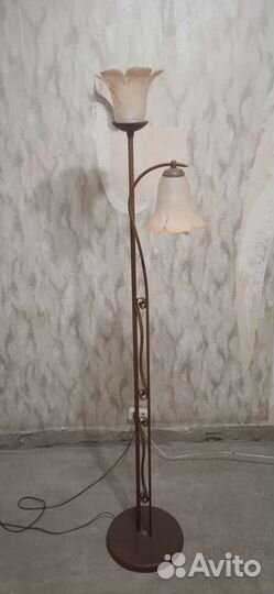 Торшер напольный
