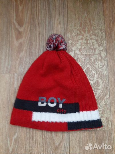 Шапки весна-осень р-р 50, 52, 54