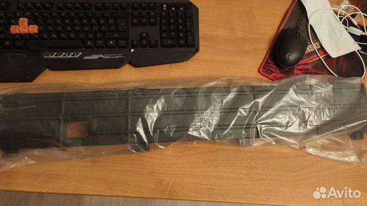 Зимняя заглушка в бампер фв поло(седан) оригинал