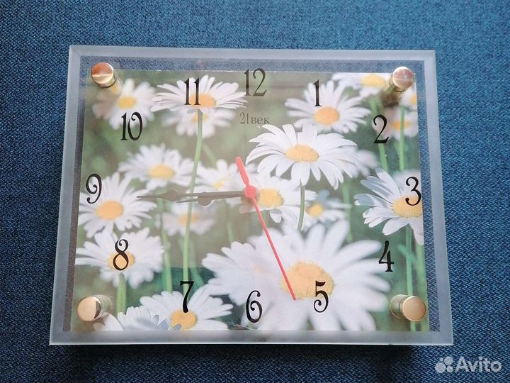 Часы новые