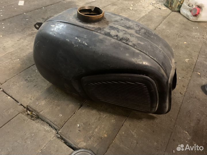 Бензобак мотоцик Днепр