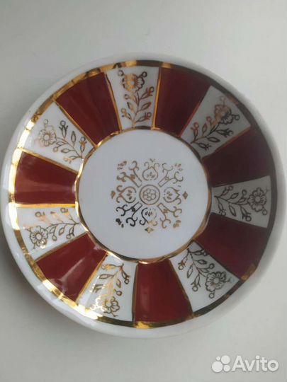 Розетки (маленькие блюдца) Вербилки, фарфор