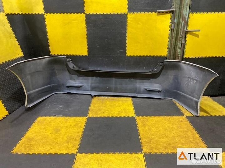 Бампер задний toyota wish