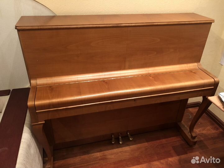Пианино petrof