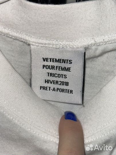 Футболка vetements