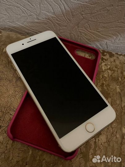 iPhone 8 Plus, 64 ГБ