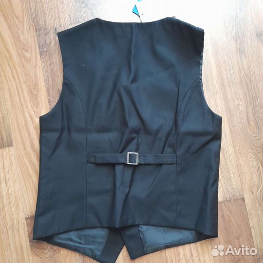 Жилет новый для школы 152