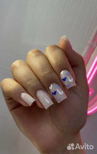 Маникюр и педикюр
