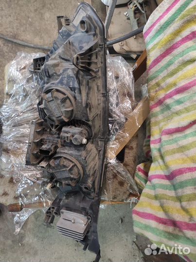 Фара правая на renault koleos 2