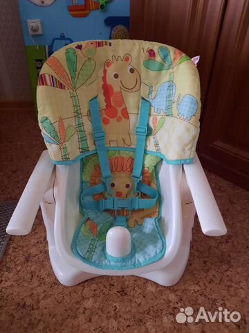 Стульчик-бустер для кормления