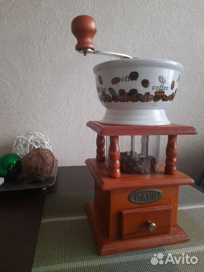 Кофемолка ручная