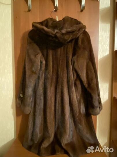 Продам норковую шубу