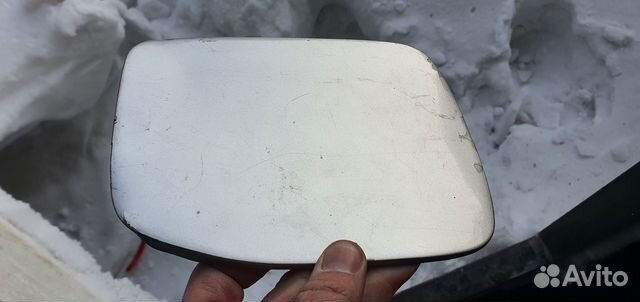 Лючек бензобака карина 97-01