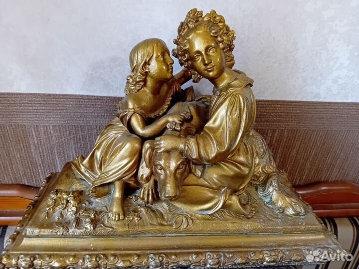 Бронзовая композиция