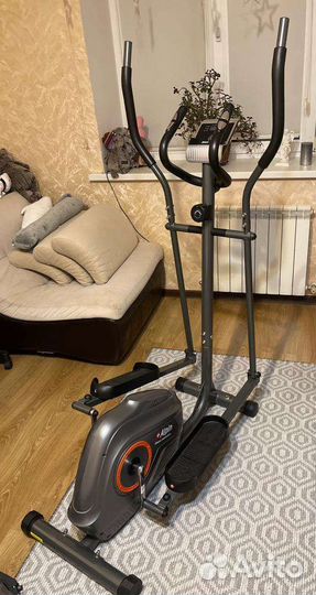 Эллиптический тренажер