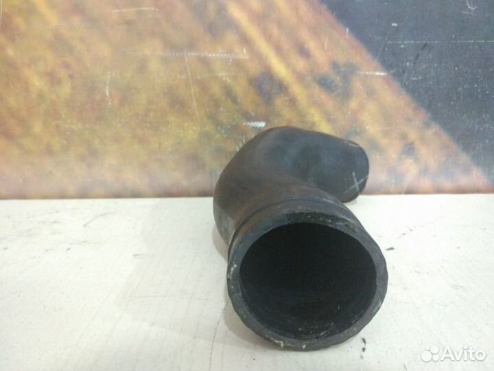 Патрубок интеркулера Audi Allroad C5 BES 2004