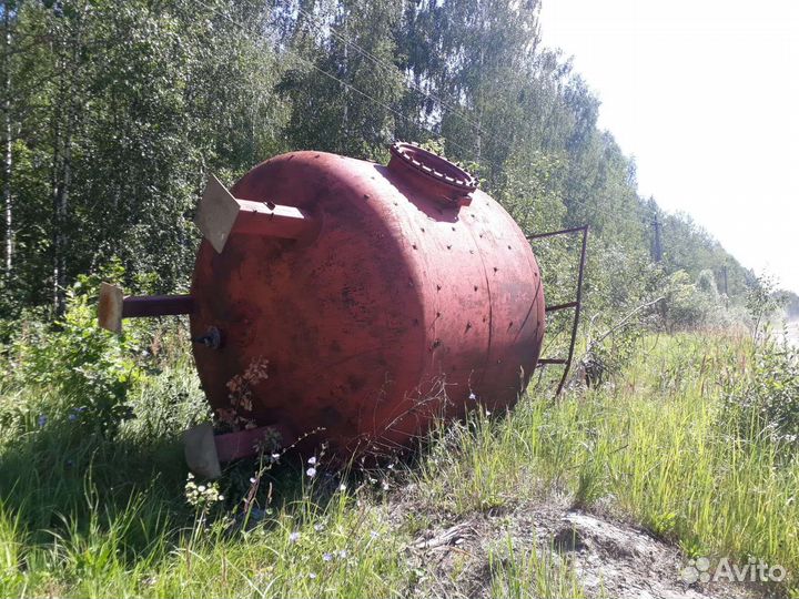 Вагончик бытовка, бочки