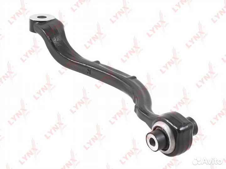 Рычаг подвески нижний