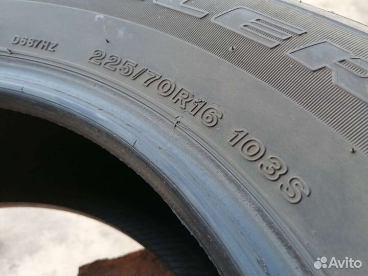 Bridgestone Dueler H/T 687 225/70 R16 103S