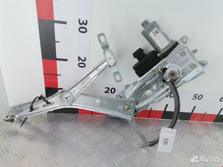 Стеклоподъемник передний левый Opel Zafira (A)