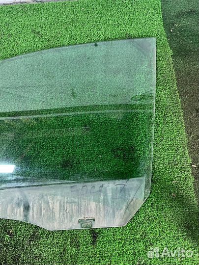 Стекло двери передней левой Ford Focus II рестайлинг