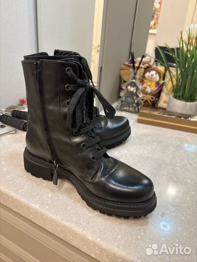 Женские кожаные сапожки37 рОчень удобные