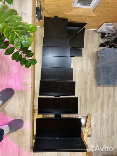 Лестница на металлокаркасе от производителя