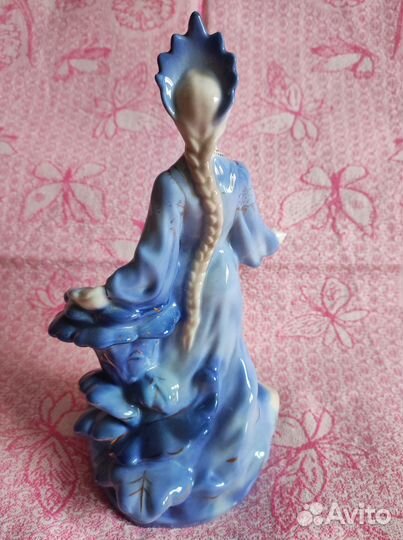 Фарфоровые статуэтки
