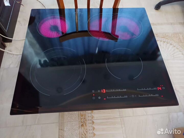 Варочная поверхность Электролюкс