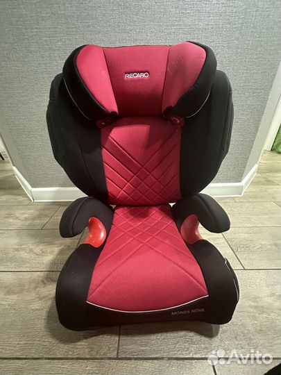 Автомобильное кресло Recaro Monza Nova Is